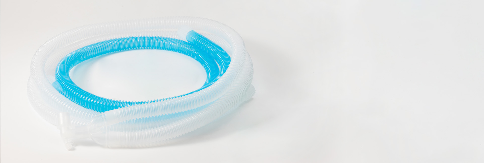 Drapable Anaesthetic Breathing Circuits